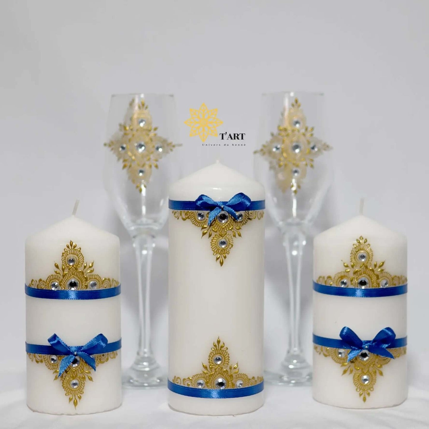 Coffret cadeau bougie henné - Mille et une nuit avec bougies décoratives et verres élégants.